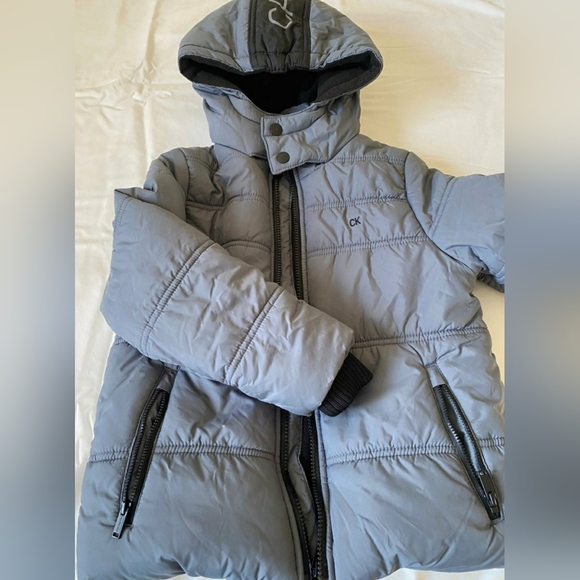 Boys Size 5/6 Calvin Klein Coat - Picture 2 of 4